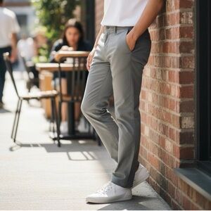 Lee Men's Light Gray Chino Pants